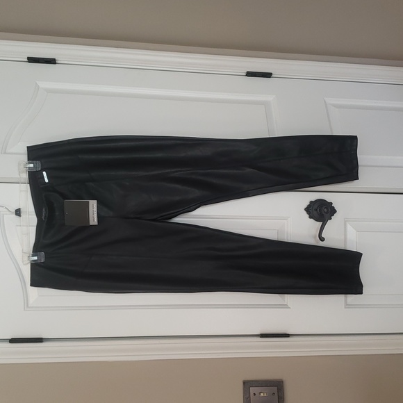 NWT Andrew Marc plether Size Large black Leggings - Picture 1 of 4